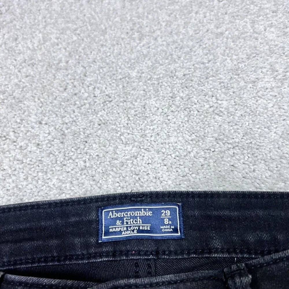 Abercrombie & Fitch Jeans Harper Low Rise Ankle Black Distressed Pockets Size 8 - Picture 11 of 11